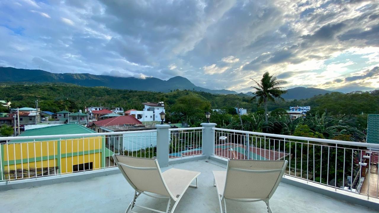 Victoria'S Bed & Breakfast Puerto Galera Buitenkant foto